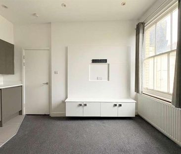 Warrior Square, St. Leonards, TN37 - Photo 4