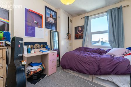 3 bedroom terraced house to rent - Photo 5