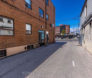 For Lease - 3261A Lake Shore Boulevard Unit# 102, Toronto, Ontario - Photo 1