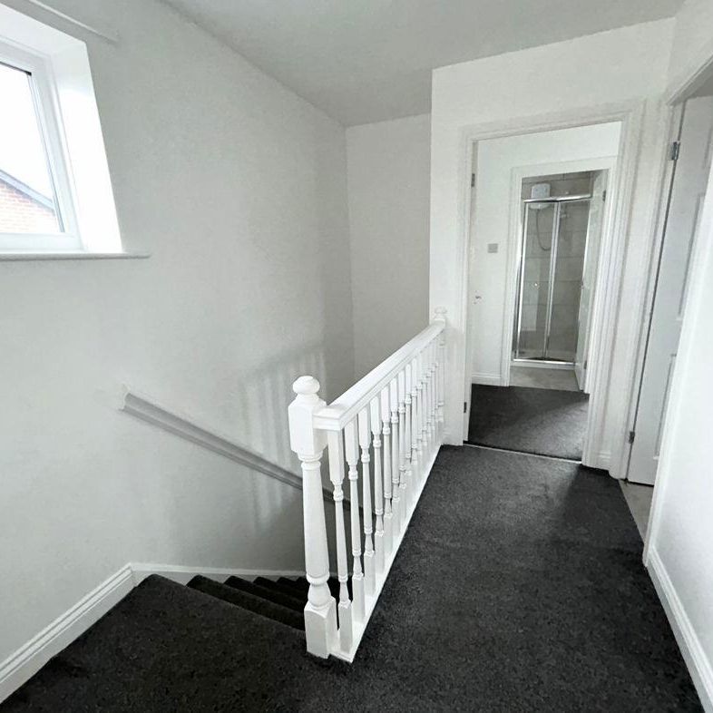 3 bed detached house to rent in NE11 - Photo 1