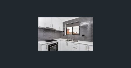 Modern and conveniently located within Yarraville! - Photo 3