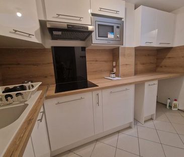 Appartement à Louer à LILLE 650 € - Photo 4