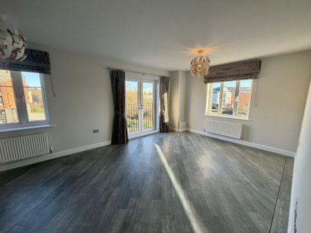 2 bedroom flat to rent - Photo 2