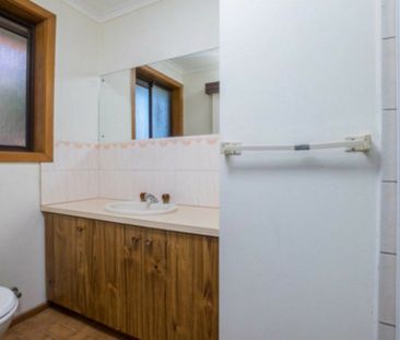 10 Everard Place, Hoppers Crossing VIC, Belconnen - Photo 5