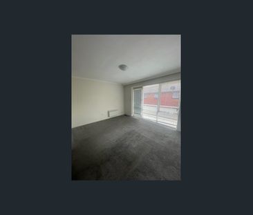 Unit 2/38 Tranmere Ave, Carnegie, Vic 3163 - Photo 3