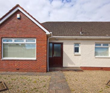 3 bedroom semi-detached bungalow to rent - Photo 3