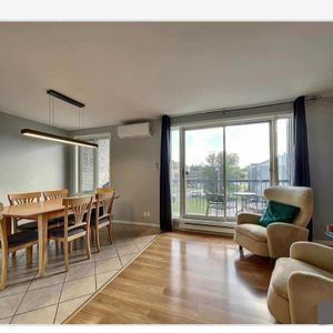 condo a louer - Photo 2