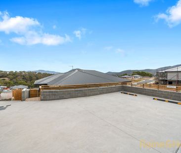 Immaculately presented three bedroom home. - Photo 3