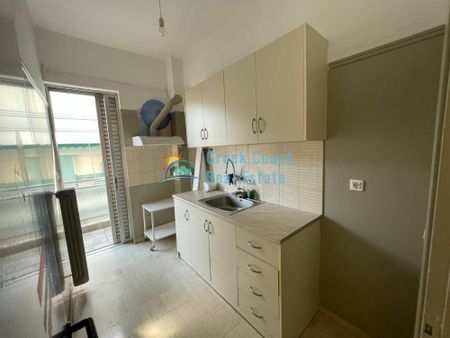 Studio/Γκαρσονιέρα για ενοικίαση Τριών Ναυάρχων - Άγιος Ανδρέας (Πάτρα) - Photo 2