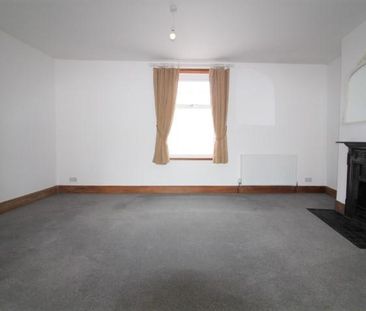 4 bedroom terraced house to rent - Photo 2
