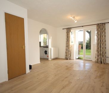 West Hill Road, Woking - Photo 3