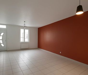 Location Maison 5 pièces 71 m2 à Saint-Quentin - Photo 1