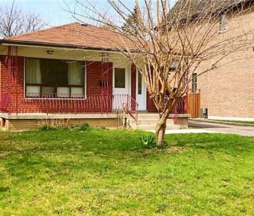 Detached Home For Lease | N8150692 - Photo 6