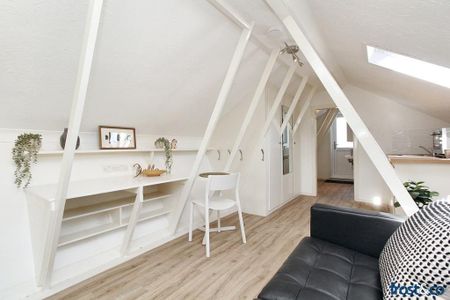 Studio to rent - Photo 2