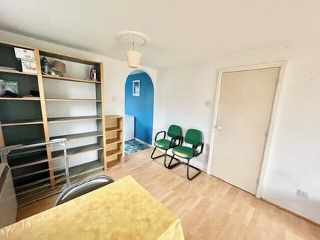 Tonnelier Road, Nottingham, NG7, Property for rent - Photo 2