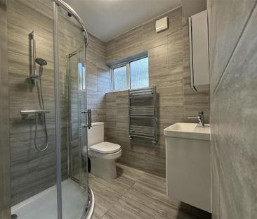 Studio to rent - Photo 6