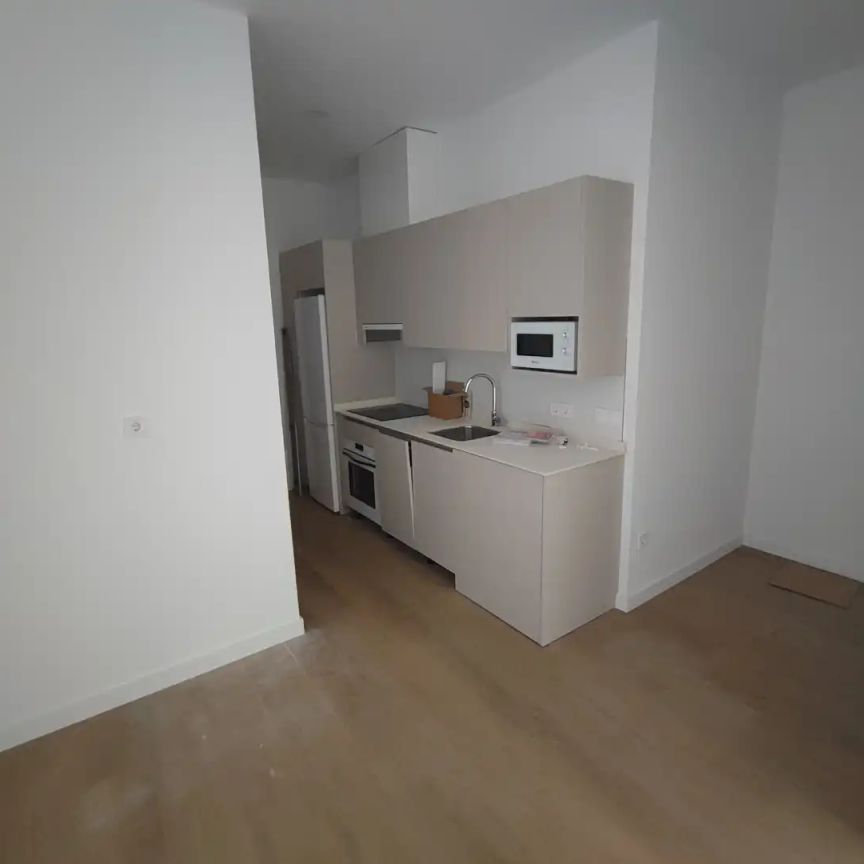 Apartamento de alquiler en Calle Zamora, 10, El Ranero - Photo 1