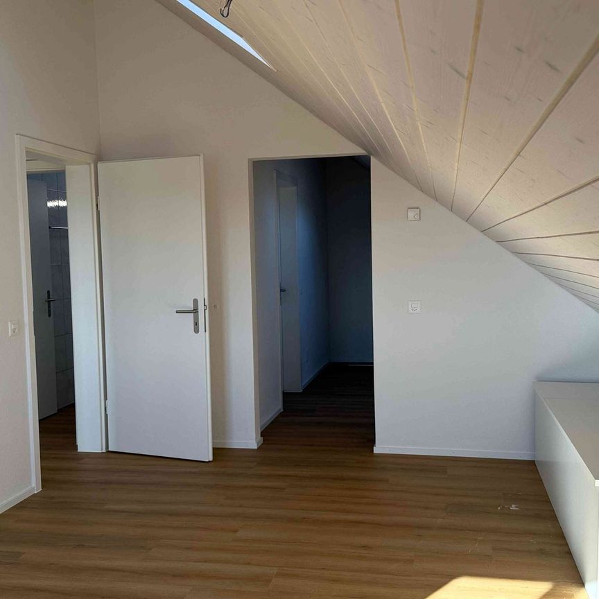 5.5 Zimmer, 180 m², 2. Stock - Photo 1
