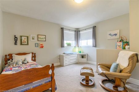 For Lease - 376 Talbot Street Unit# Upper, Hamilton, Ontario - Photo 5