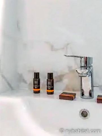 Logement à Paris, Location meublée - Photo 5