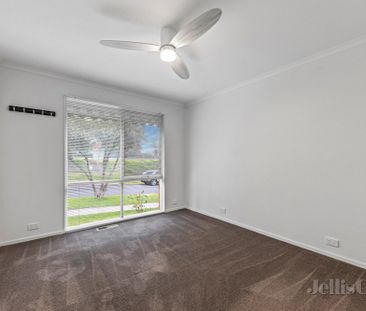 7 Davies Street, Rosanna - Photo 4