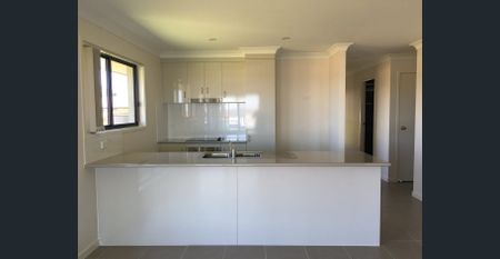 🏡 Spacious 3-Bedroom, 2-Bathroom Unit in Gracemere - 46A Govind Court - Photo 4