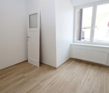 ONGEMEUBELD: Prachtig gerenoveerde woning en uiterst energiezuinige... - Foto 2