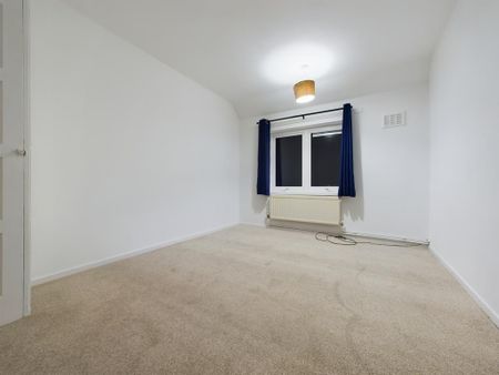 2 bedroom maisonette to rent - Photo 4
