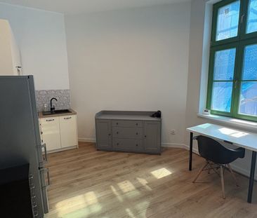 wyposażona kawalerka przy parku Wilsona 25 m² - Zdjęcie 4