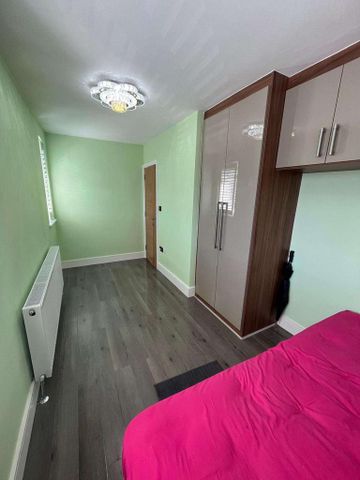 1 bedroom in a house share to rent - Photo 5