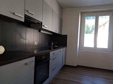 APPARTEMENT DE 3 PIECES AU REZ SUPERIEUR - Photo 5