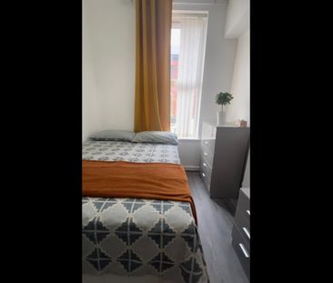 Room in a Shared House, Grasmere St, L5 - Photo 2