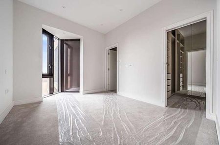 Finchley Road, London, NW11 - Photo 4