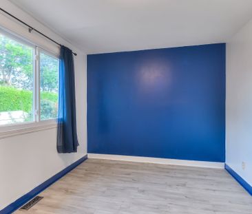 5840 Av. Bienville, Brossard, QC J4Z - Photo 3