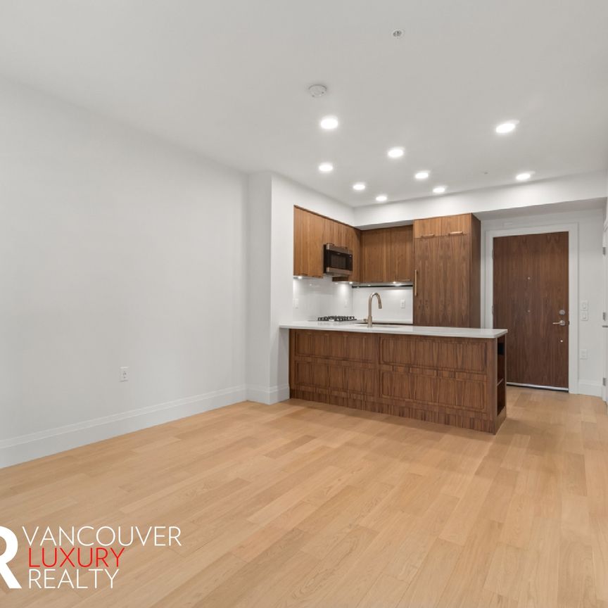 Condo in Vancouver East Side, BC - Photo 1