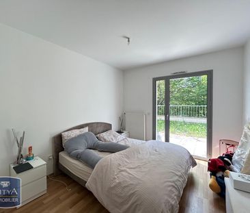 Location Appartement 4 pièces 102m² ST DIZIER 52100 - Photo 3