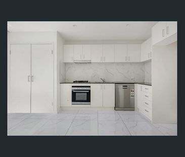 Ultra Modern Living - Photo 3