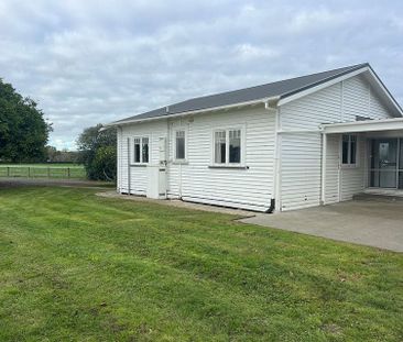4 Bedroom House for Commercial Tenants - Photo 1