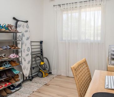 Stylish, Secure & Low-Maintenance Living - Close to Beach & West Lakes - Photo 6