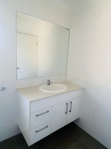 Bundamba - Photo 5