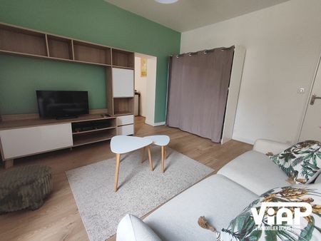 T2 MEUBLE PROCHE LYCEE VALADON - Photo 3