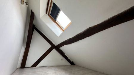 Location Appartement 1 pièce 26m² - Photo 3