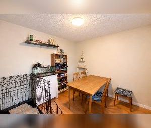 Ormsby Place 3 Bed 1.5 Bath Townhome For Rent - Photo 3