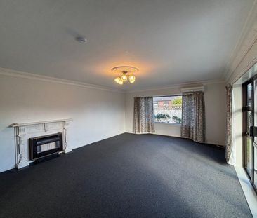 Springvale family home - Photo 2