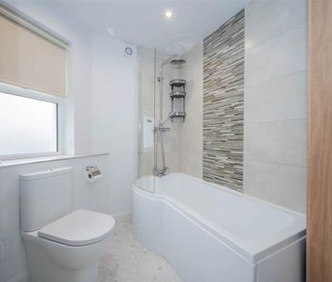 Apt 1 HWD, 124 High Street, Holywood, BT18 9HW - Photo 1