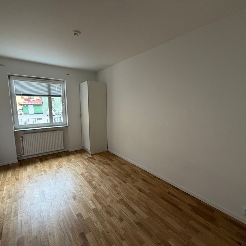 Sandgatan 28 – 2 rok (lgh 1002) - Photo 1