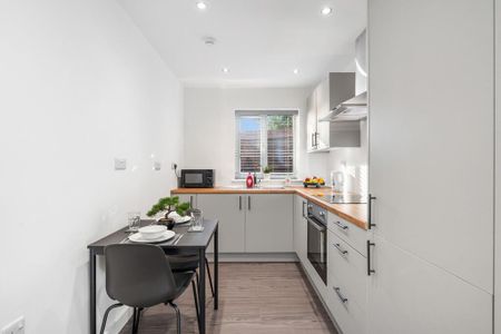 Studio to rent - Photo 2