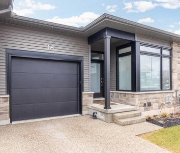 For Lease - 8974 Willoughby Drive Unit# 16, Niagara Falls, Ontario - Photo 2