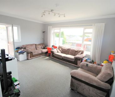 Bungalow, Kinson Road - Photo 1