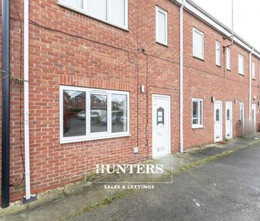1 bedroom Flat To Let - Photo 5